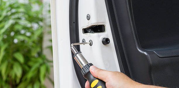 Tools You Need In Your Car Lockout Kit-Stronghold Locksmiths